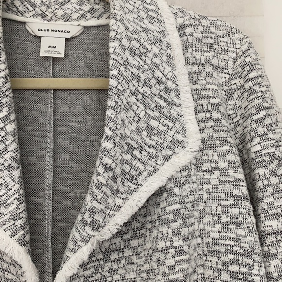 ❤️Host Pick❤️ Club Monaco Belted Blazer - Picture 4 of 13